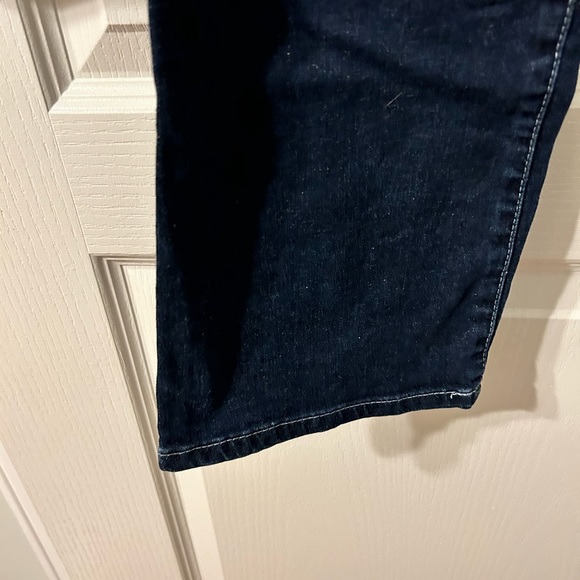 Guess Low Rise Bootcut/Mini Flare Jeans (stretch) - size 27 (4) - Picture 8 of 8